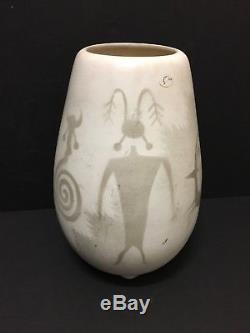 M Redhorse Signed Large 9.25 Vase Pottery Native American NAVAJO HOZONI