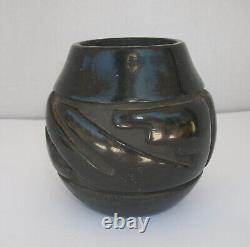 Margaret Tafoya Santa Clara Native American Carved Blackware Pottery Vase