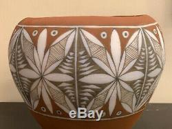 Mary Small Jemez Pueblo Native American Art Large Pottery Bowl 9 H X 10 W