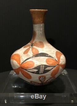 Mid 19th Century Antique Native American Pueblo Acoma Polychrome Pottery Vase