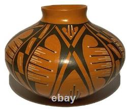 Mora Vintage Hopi Native American Artisan Painted Clay Pot