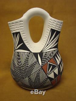 Native American Acoma Indian Pottery Hand Painted Etched Wedding Vase by B. Garc