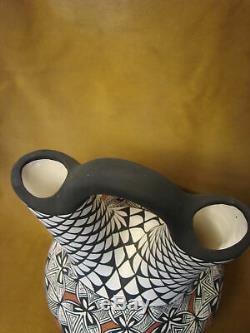 Native American Acoma Indian Pottery Hand Painted Wedding Vase! M. Lukee