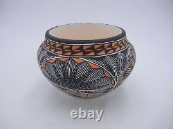 Native American Acoma Pot by Monroe Victorino