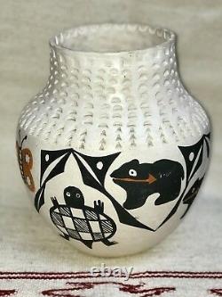 Native American Acoma Pottery Concho