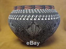 Native American Acoma Pottery Hand Painted Pot by Jay Vallo! Fine Line