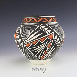 Native American Acoma Pottery Olla By Kathy Victorino