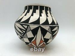 Native American Acoma Pottery Vase Vivian Seymour