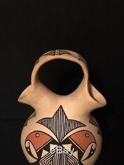 Native American Acoma Pueblo Pottery