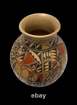 Native American Handmade Hopi Pottery Design