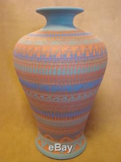 Native American Indian Hand Etched Pot by Mirelle Gilmore! Pottery Vase