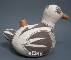 Native American Indian Pottery Duck Effigy Ethel Shields Acoma Pueblo Clan yqz