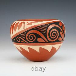 Native American Jemez Pottery Bowl By Carol Loretto