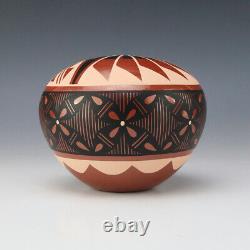 Native American Jemez Pottery Seed Pot By Natalie Sandia