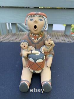 Native American, Jemez Pottery Storyteller with 2 children Leonard Tsosie Signed