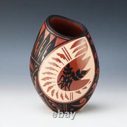 Native American Jemez Pottery Vase By Geraldine Sandia
