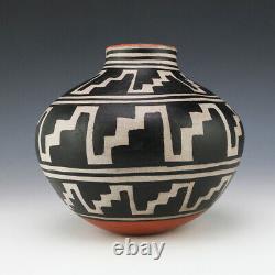 Native American Kewa Pottery Vase By Robert Tenorio