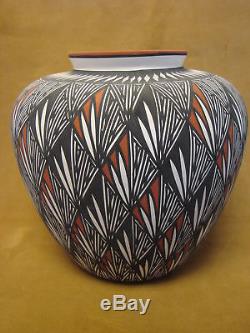 Native American Laguna Fine Line Pot Hand Painted by Debra Waconda! Fine Line