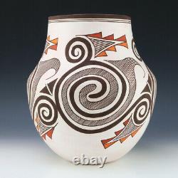 Native American Laguna Pottery Olla By Myron Sarracino