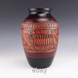 Native American Navajo Horse Pottery Vase By Paul Lansing