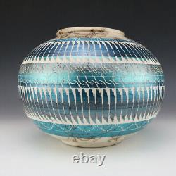 Native American Navajo Horsehair Pottery Vase By Carmen Smith