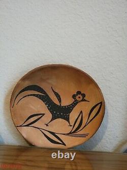 Native American Pottery, Acoma Hand-coiled plate with Bird Symbol