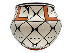 Native American Pottery Acoma Handmade Beautiful Work Vase David Antonio