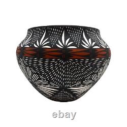 Native American Pottery Acoma Handmade Hand Painted Fine Line Vase Jay Vallo