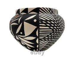 Native American Pottery Acoma Handmade Hand Painted Indian Home Decor Vase MC