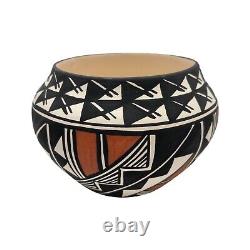 Native American Pottery Acoma Handmade Indian Home Decor Vase Concho