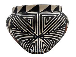 Native American Pottery Acoma Handmade Indian Home Decor Vase MC