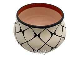 Native American Pottery Acoma Handmade Southwest Home Decor Vase David Antonio