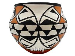 Native American Pottery Acoma Handmade Work Beautiful Vase David Antonio