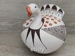 Native American Pottery Acoma Pueblo Goose Effigy Signed By Rose Chino Garcia