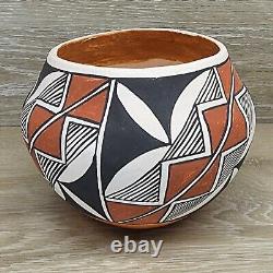 Native American Pottery Acoma Pueblo Polychrome Hand Coiled Jar