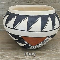 Native American Pottery Acoma Pueblo Polychrome Jar