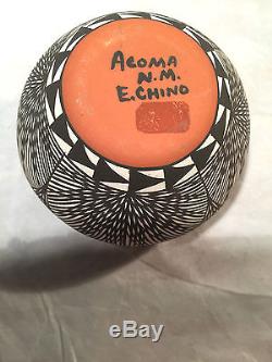 Native American Pottery Acoma Seed Pot Fine Line Design by E. CHINO