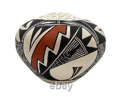 Native American Pottery Acoma Vase Hand Painted Fine Line Indian B Garcia