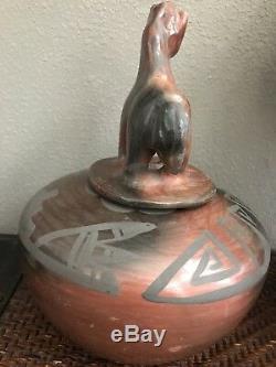 Native American Pottery By Artist Diane Wade Isleta Pueblo