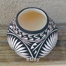 Native American Pottery-Handmade Acoma Pueblo Hand Coiled Pot-K. Victorino