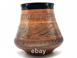 Native American Pottery Handmade Navajo Indian Signed Beautiful Native Vase