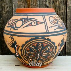 Native American Pueblo Pottery-Zuni Handmade Deer/Heartline Pot-Tonia Fontenelle