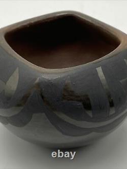Native American Santa Clara Pottery Bowl Pasqualita Vtg Black Signed Seed Pot
