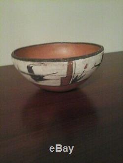 Native American Zia Pueblo Chili Bowl 1950-60, Condition commensurate with age