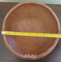 Native American pottery. Vintage bowl scalloped, Micaceous clay, hand coiled