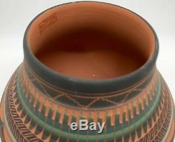 Navajo MYRON CHARLIE Etched Clay Pottery 4.75 Vase Pot, Native American (FR-9)