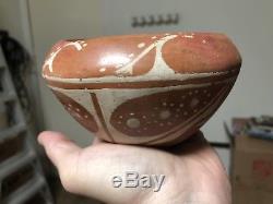 Neat Old Native American Indian Pottery Pot With Unusual Design