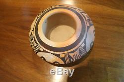 Nellie Nampeyo Hopi Bowl or Pot Native American Indian Signed 2.5 x 5.5