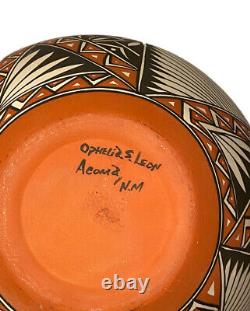 Orphelia S Leon (b-1966) Acoma Pueblo New Mexico Large Native American Pot
