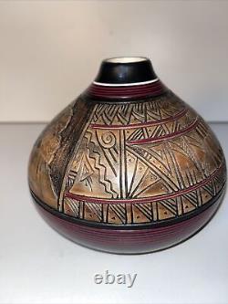 Paul Lansing Navajo Pottery Hand Crafted Pot With Buffalo